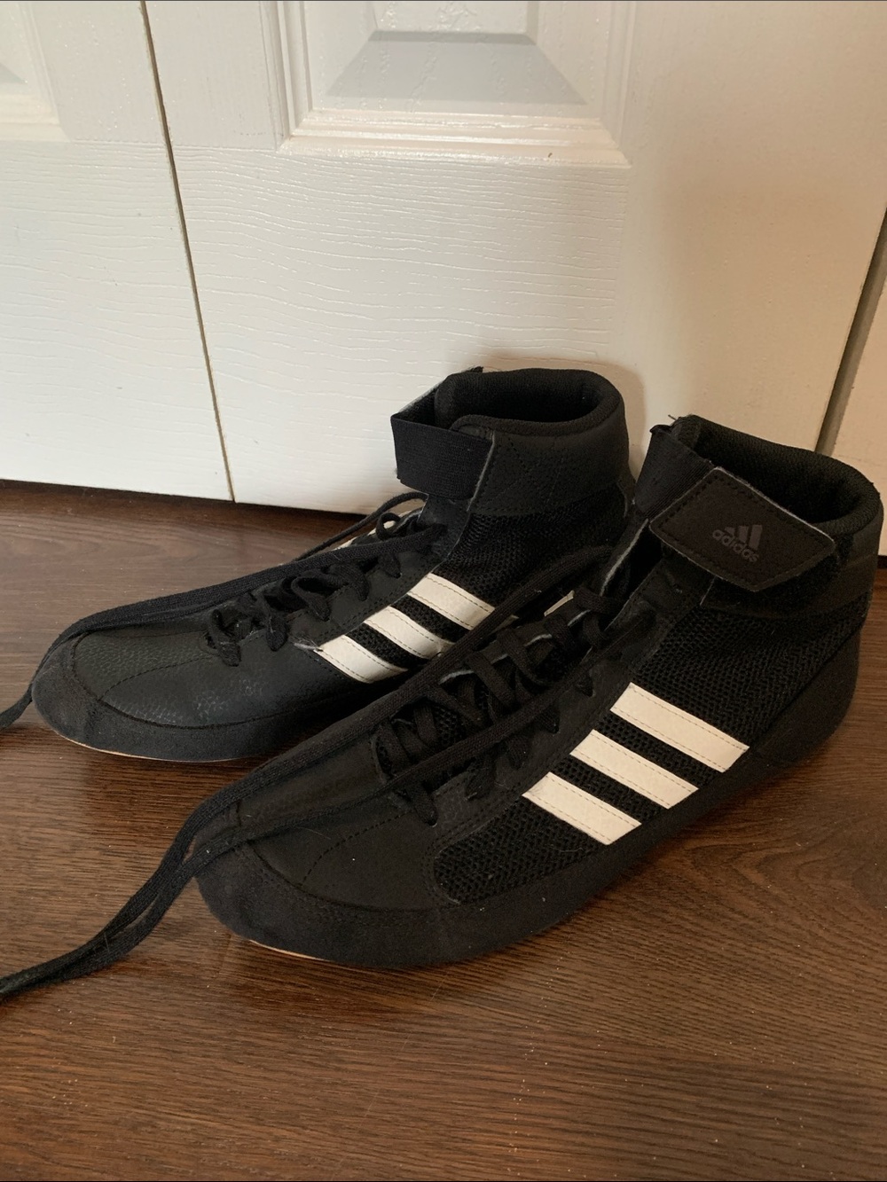 adidas Men’s Wrestling shoes with White Stripes High-Top